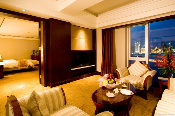 Hotel Oriental Riverside Bund View